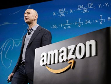 Το αφεντικό της Amazon Τζέφ Μπέζος, ξεπέρασε τα 100 δισ. δολάρια στο Black Friday